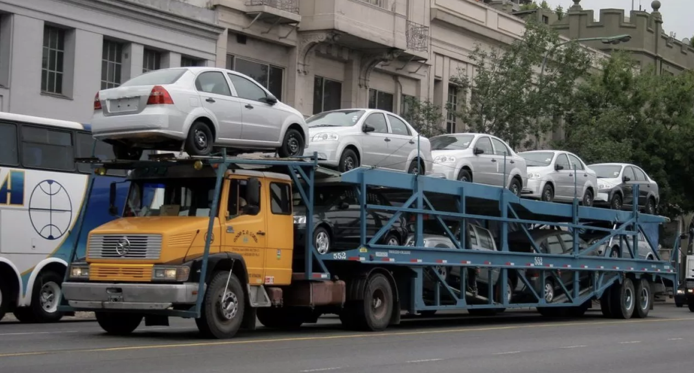 Қазақстанда автокөліктерді импорттау және тіркеу