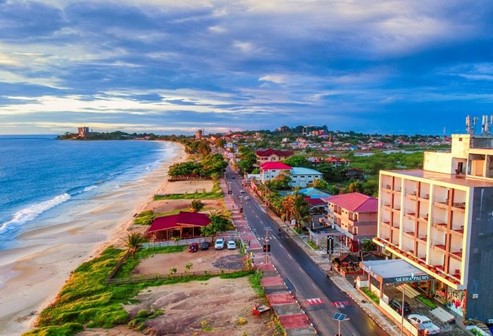 Сьерра-Леоне бойынша автосаяхат: табиғат пен жағалау